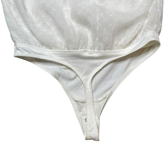 NWT ABERCROMBIE & FITCH Seersucker Flutter Sleeve Bodysuit White Size XS - Picture 7 of 7